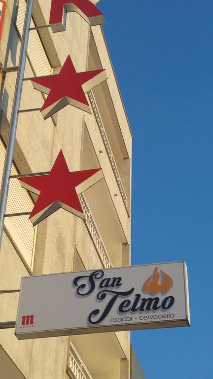 Hostal San Telmo Tui Esterno foto