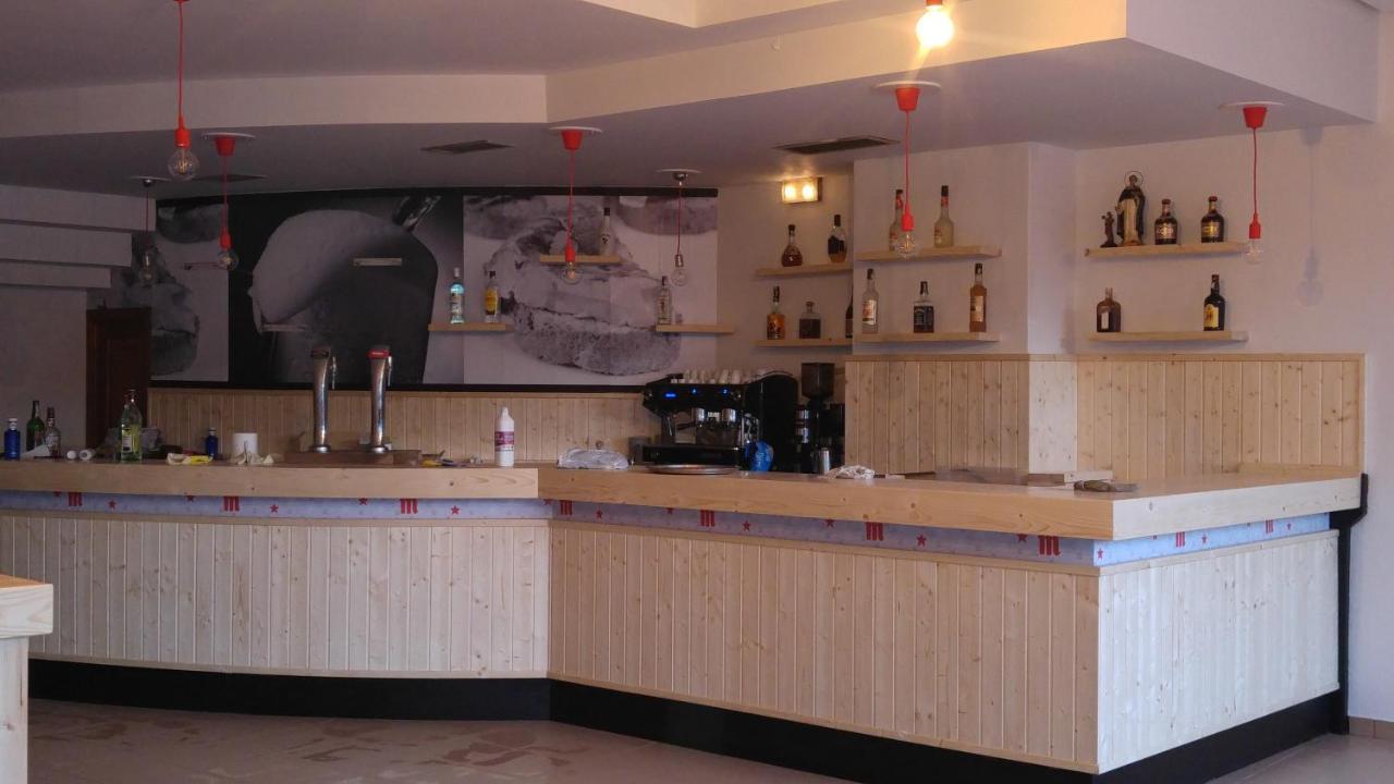 Hostal San Telmo Tui Esterno foto